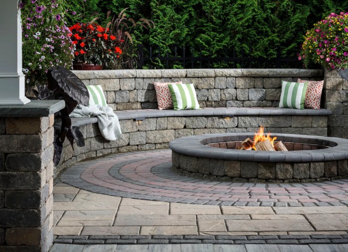 Decorating Around Fire Pit: 10 Creative Ideas to Transform Your Outdoor ...